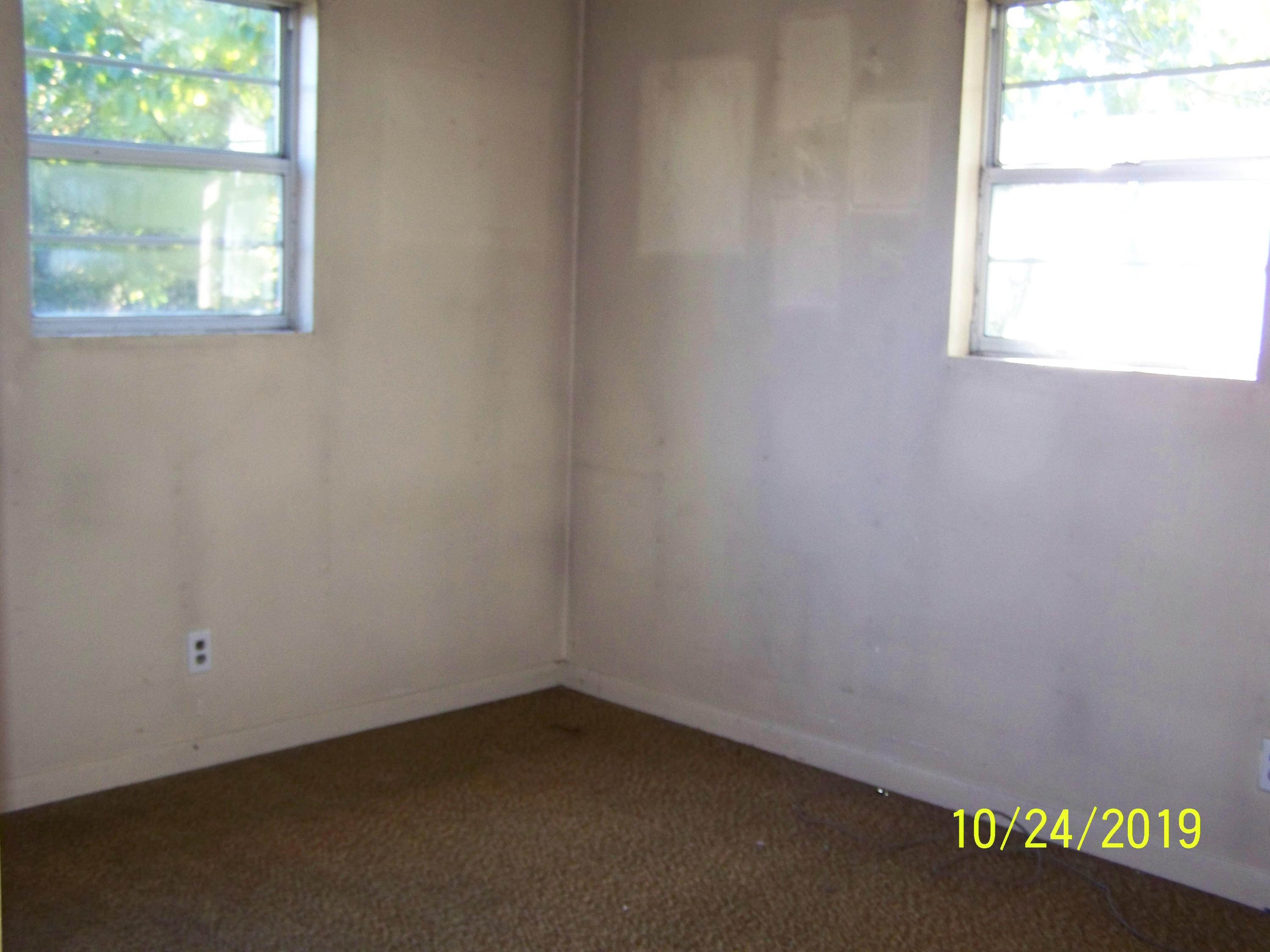 1124 Louvaine Road Jamestown, TN 38556 - Photo 5 of 9 102_0007