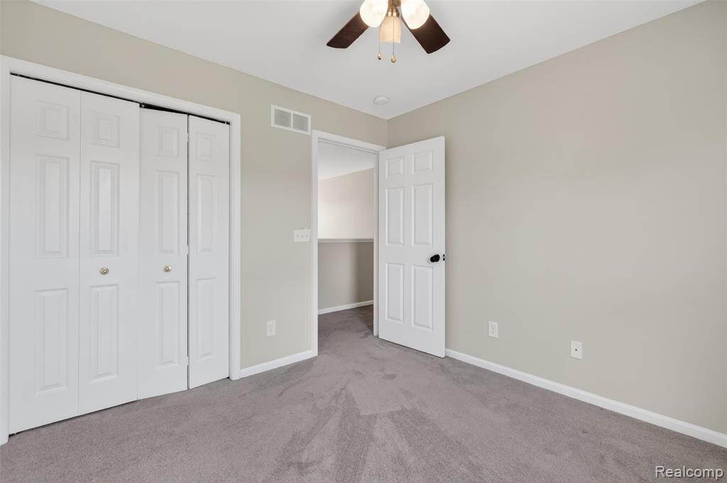 4642 Pond Run Canton, MI 48188 - Photo 33 of 49