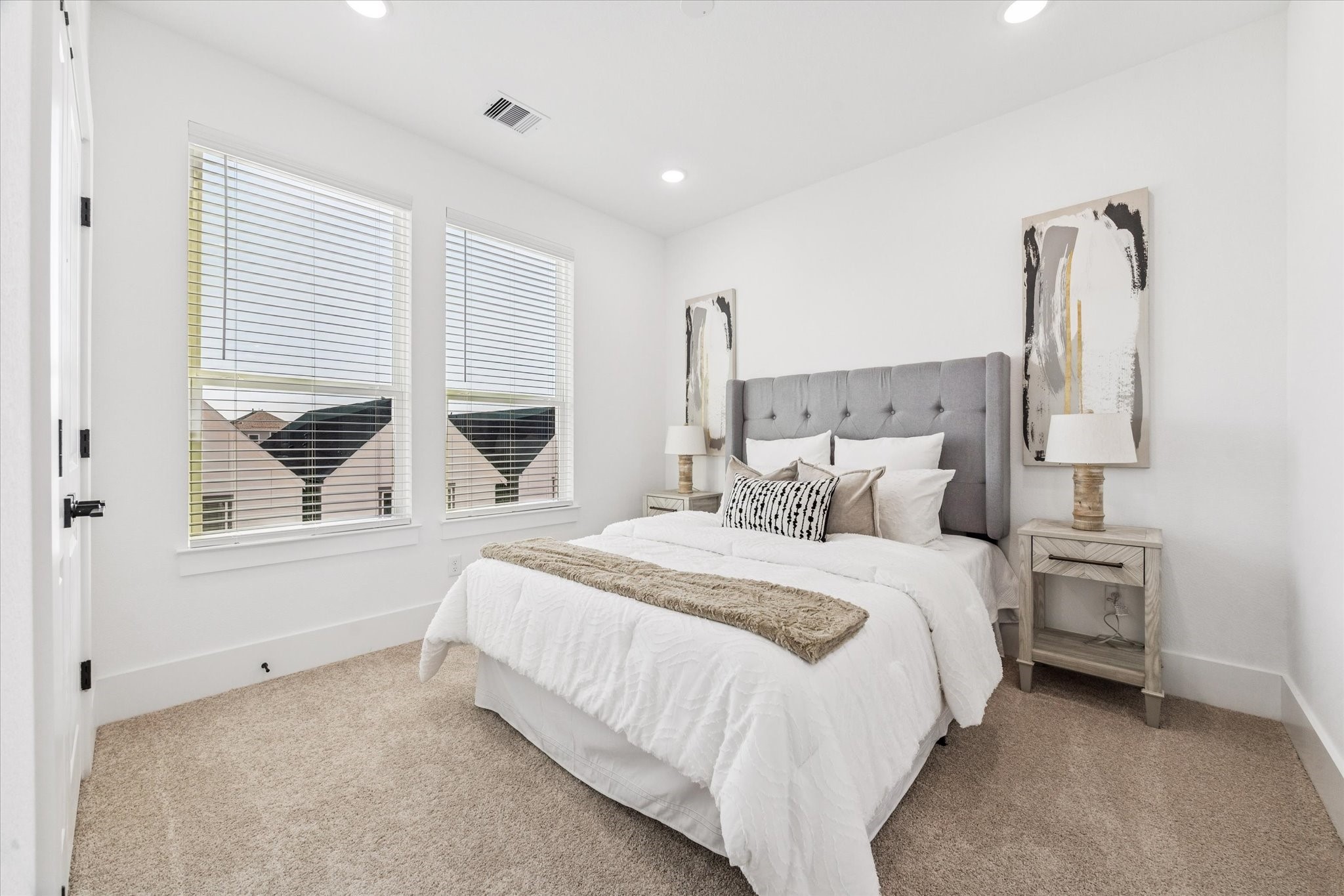 5627 Azores Houston, TX 77091 - Photo 28 of 38