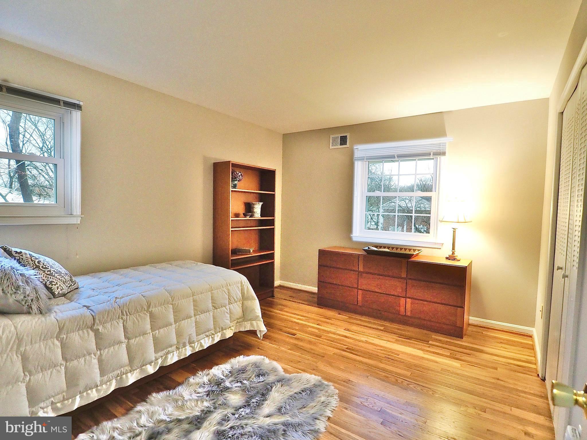 8614 Stonewall Road Manassas, VA 20110 - Photo 25 of 39 Upstairs bedroom freshly painted & resanded floors