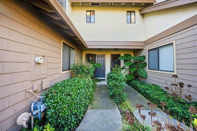 8550 Wren Avenue, Unit 3B Gilroy, CA 95020 - Photo 25 of 27 a view of house with potted plant ana