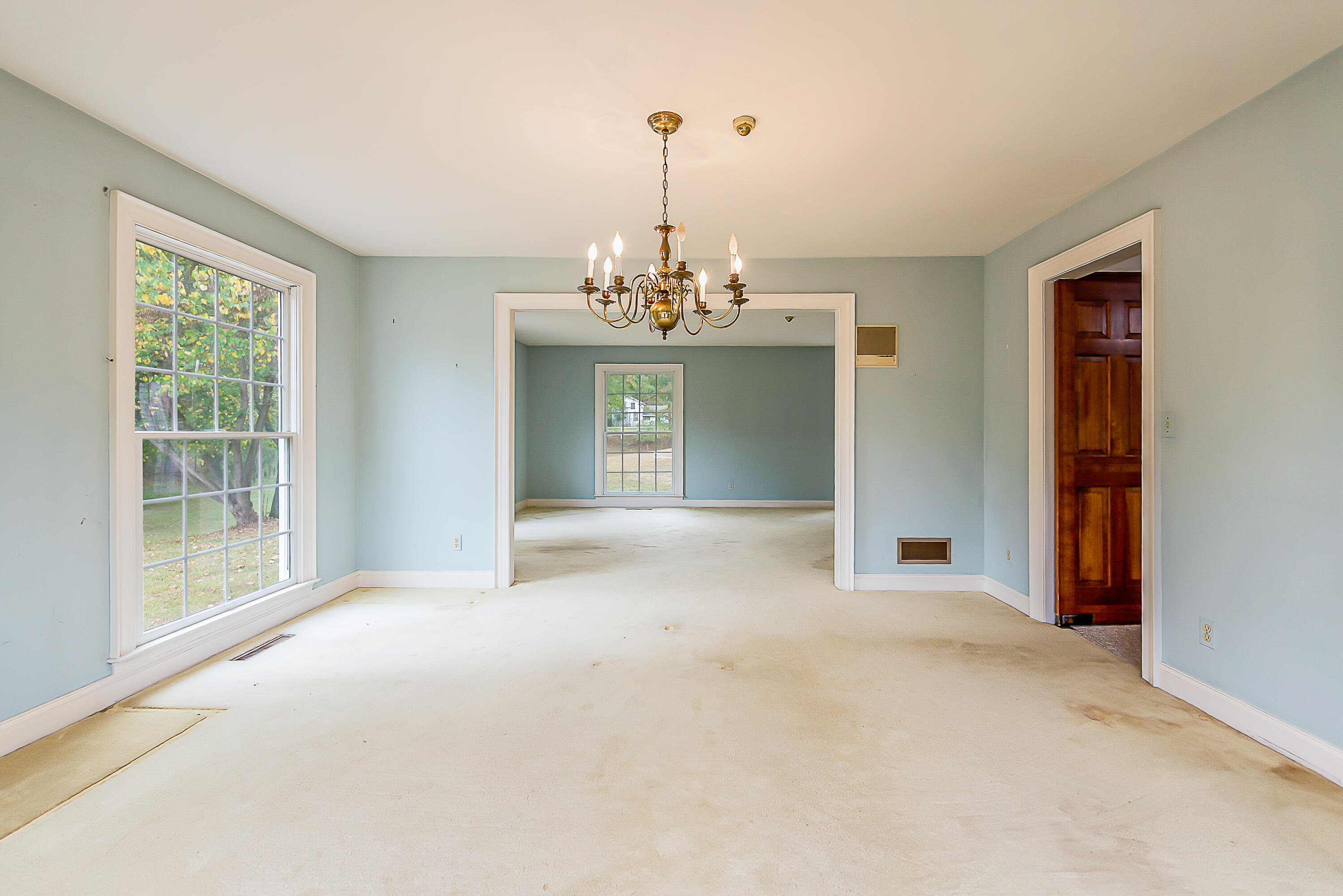 8044 Dexter-Pinckney Road Dexter, MI 48130 - Photo 16 of 67 DSC_2291