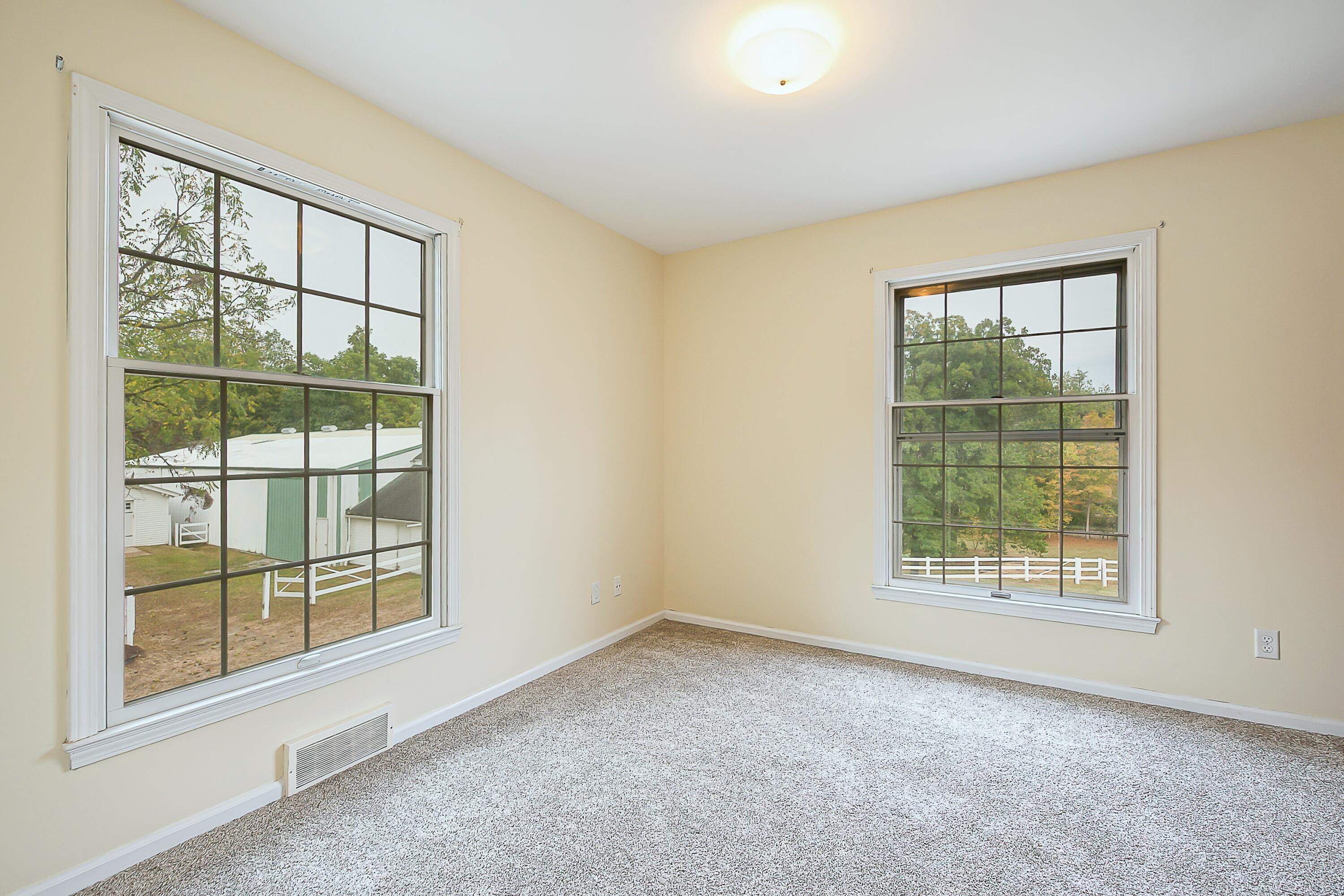 8044 Dexter-Pinckney Road Dexter, MI 48130 - Photo 33 of 67 DSC_2648