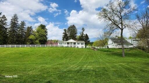 8044 Dexter-Pinckney Road Dexter, MI 48130 - Photo 5 of 67 8044DexPinck4