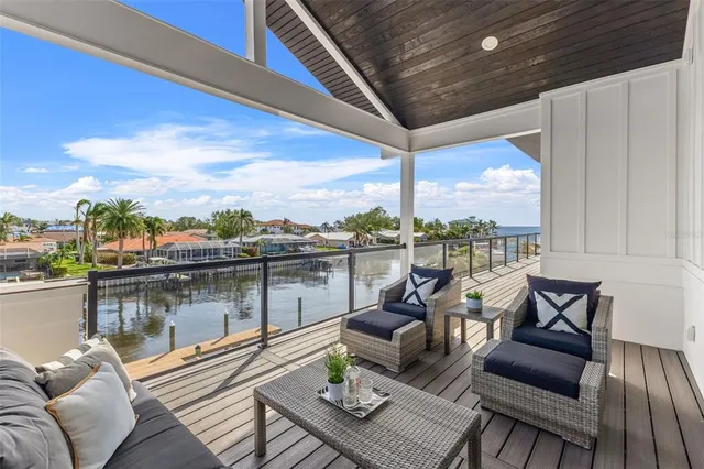 $4,950,000 | 1954 Iowa Avenue Northeast, St. Petersburg, FL 33703