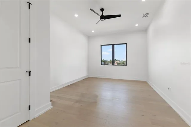 $4,950,000 | 1954 Iowa Avenue Northeast, St. Petersburg, FL 33703