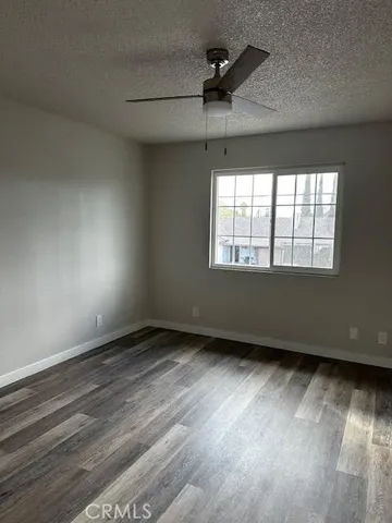 $2,500 | 509 East Central Avenue, Unit 6, Hemet, CA 92543