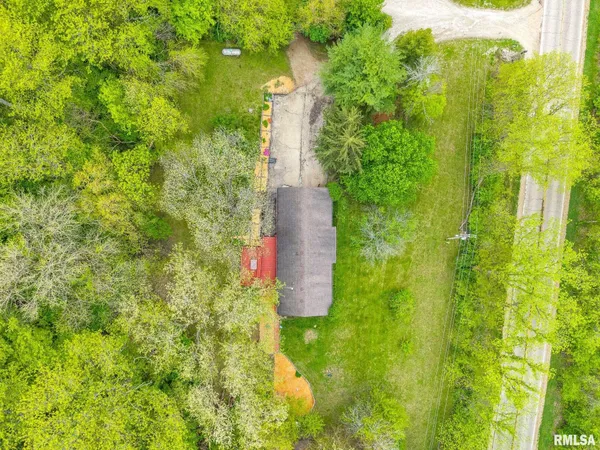 $200,000 | 424 Highway 26, Lacon, IL 61540