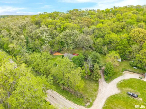 $200,000 | 424 Highway 26, Lacon, IL 61540