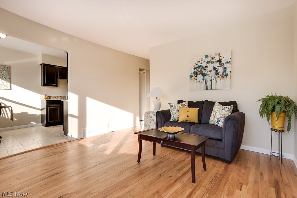 30301 Arnold Road Willowick, OH 44095 - Photo 18 of 25 Gallery Image 18