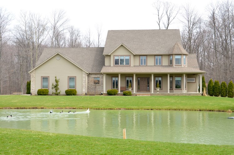 60600 Beech Road Osceola, IN 46561 - Photo 2 of 27 Gallery Image 2