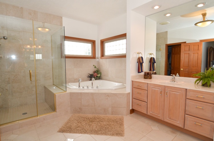 60600 Beech Road Osceola, IN 46561 - Photo 12 of 27 Gallery Image 12