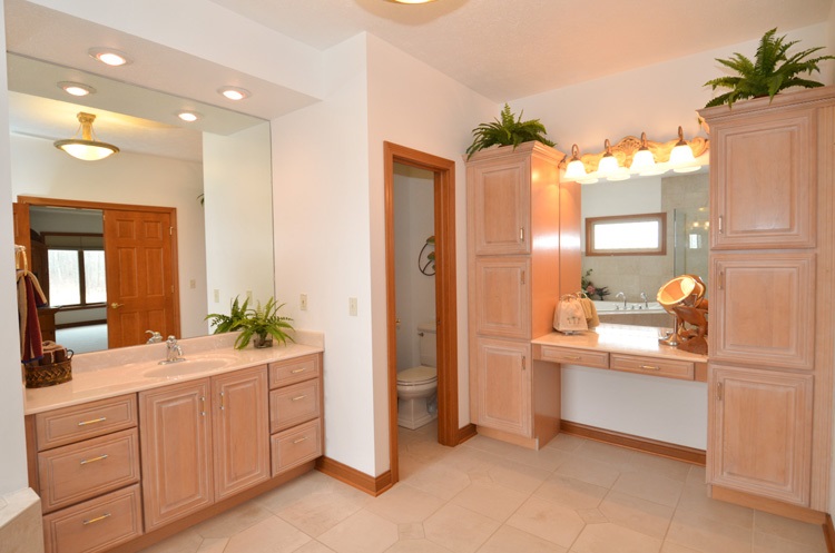 60600 Beech Road Osceola, IN 46561 - Photo 13 of 27 Gallery Image 13