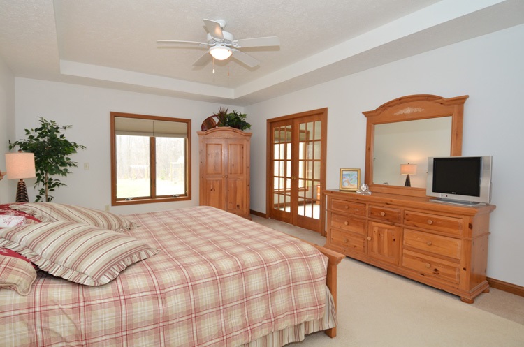 60600 Beech Road Osceola, IN 46561 - Photo 14 of 27 Gallery Image 14