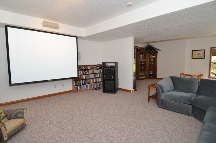 60600 Beech Road Osceola, IN 46561 - Photo 21 of 27 Gallery Image 21