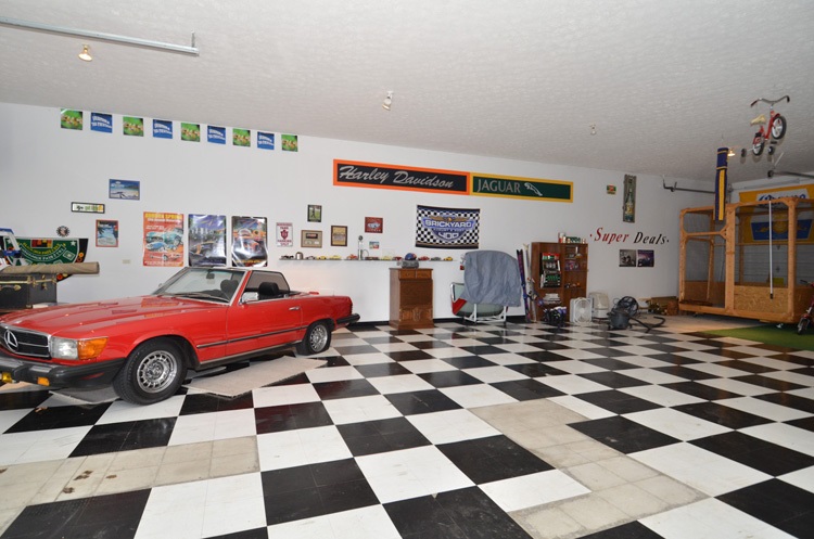 60600 Beech Road Osceola, IN 46561 - Photo 4 of 27 Gallery Image 4