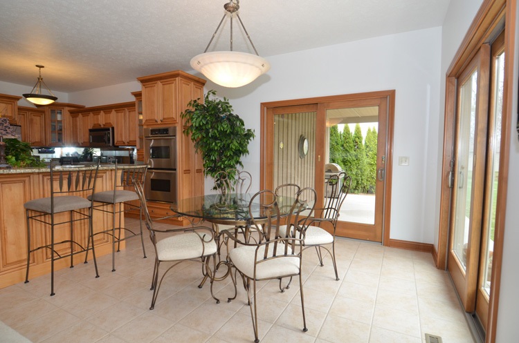 60600 Beech Road Osceola, IN 46561 - Photo 8 of 27 Gallery Image 8