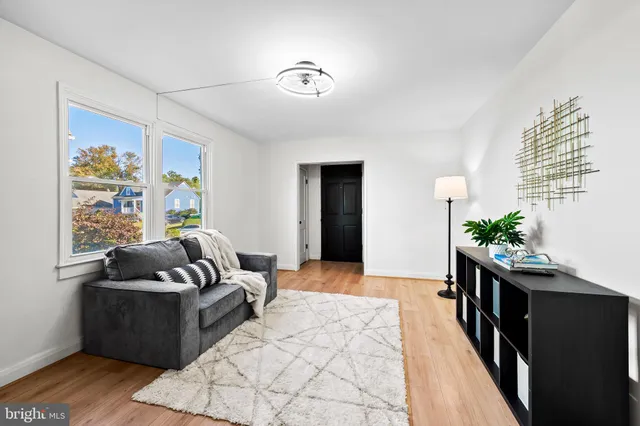 $329,999 | 2511 Wentworth Road, Baltimore, MD 21234