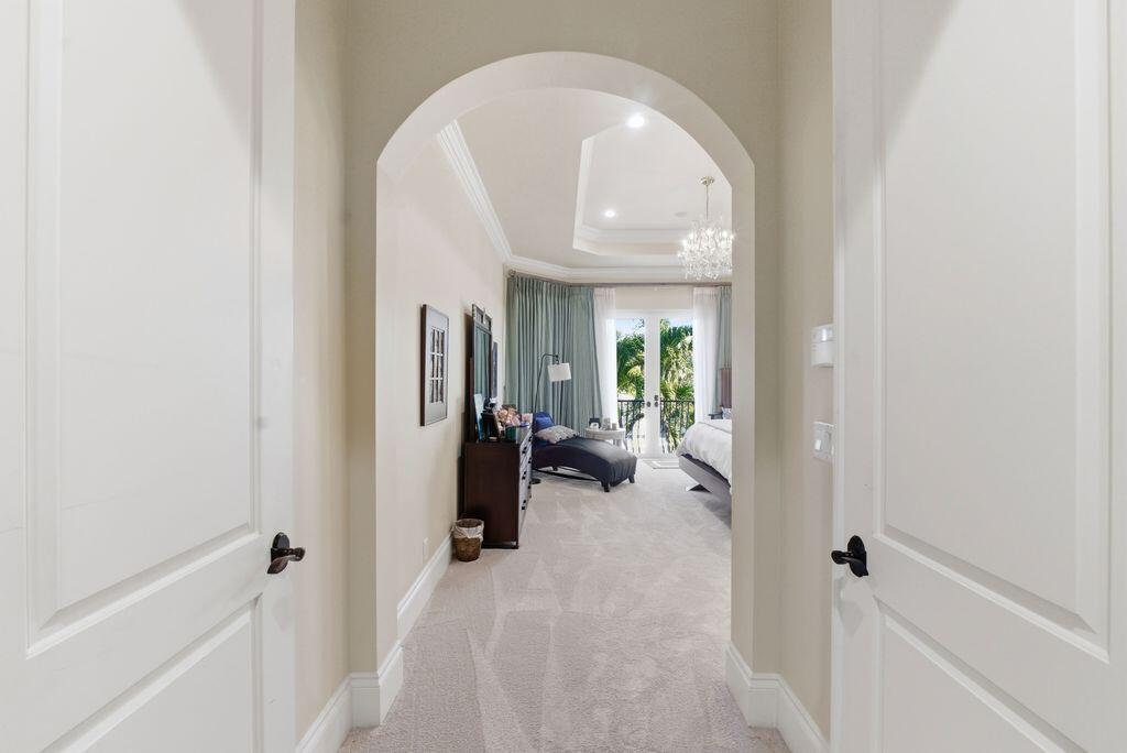 2221 Northeast 48th Court Lighthouse Point, FL 33064 - Photo 29 of 81 2nd Floor Primary
