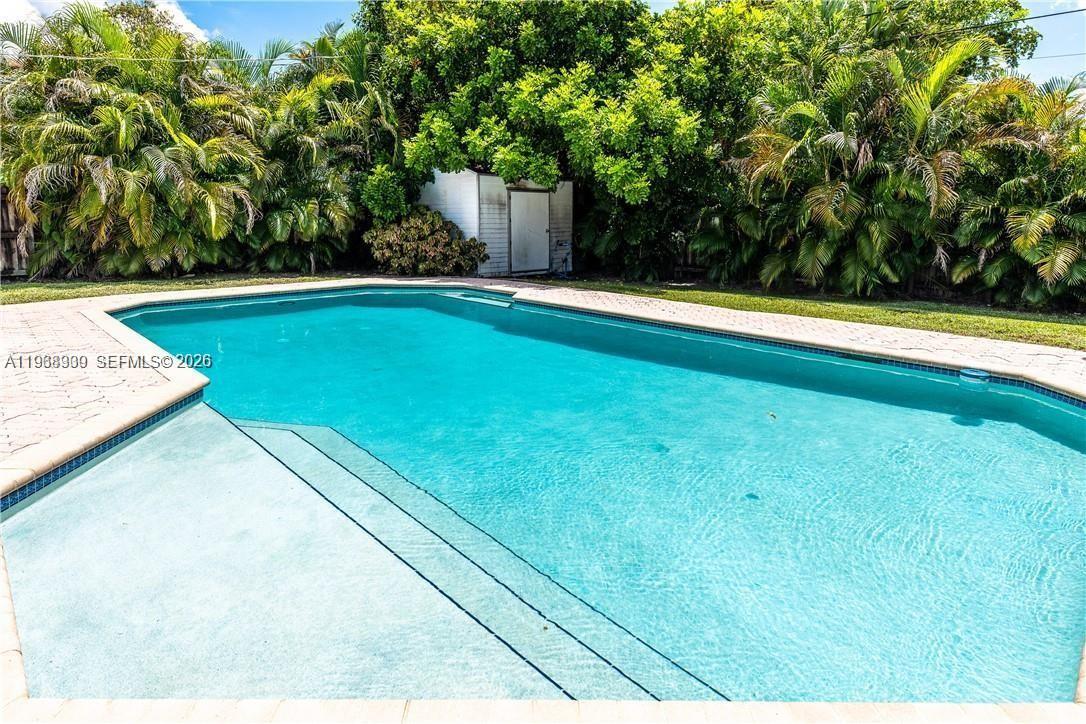 2271 Southwest 30th Terrace Fort Lauderdale, FL 33312 - Photo 31 of 40 a view of a backyard