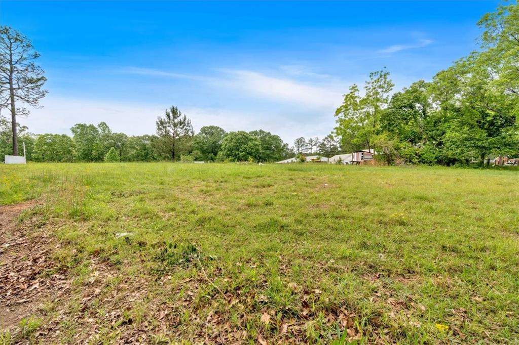7783 Cantrell Road Douglasville, GA 30135 - Photo 32 of 38 a view of an ocean from a yard