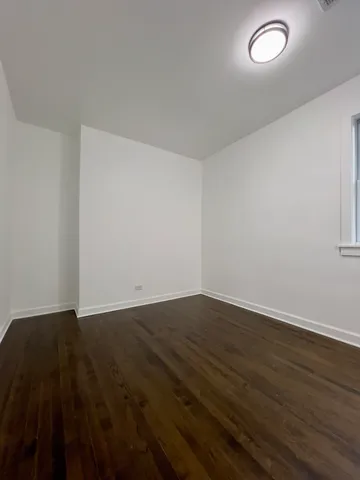 $2,350 | 4537 South Hermitage Avenue, Unit 2R, Chicago, IL 60609