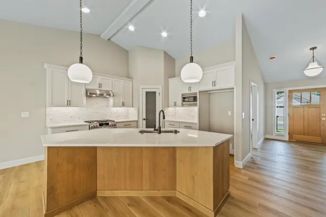 $779,900 | 3938 South Glendora Drive, Spokane, WA 99223