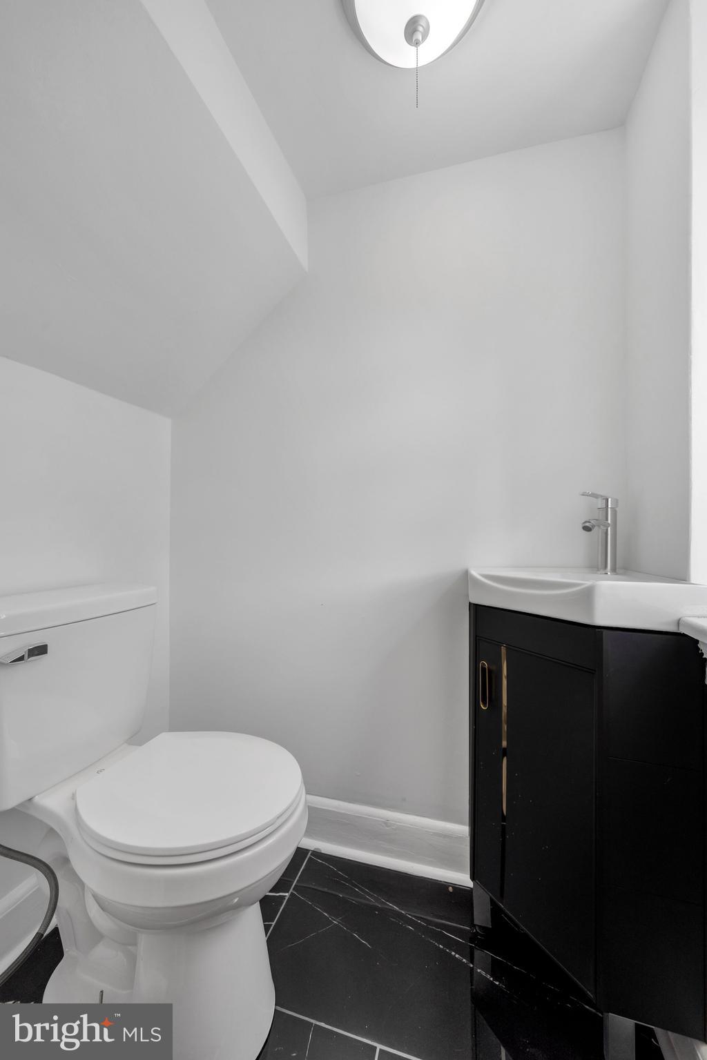 6010 Avonhoe Road Philadelphia, PA 19138 - Photo 17 of 59 Gallery Image 17