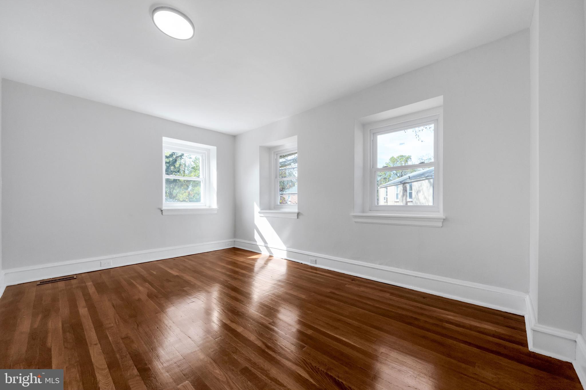 6010 Avonhoe Road Philadelphia, PA 19138 - Photo 31 of 59 Gallery Image 31