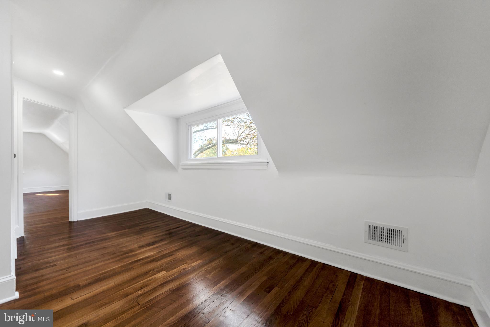 6010 Avonhoe Road Philadelphia, PA 19138 - Photo 45 of 59 Gallery Image 45