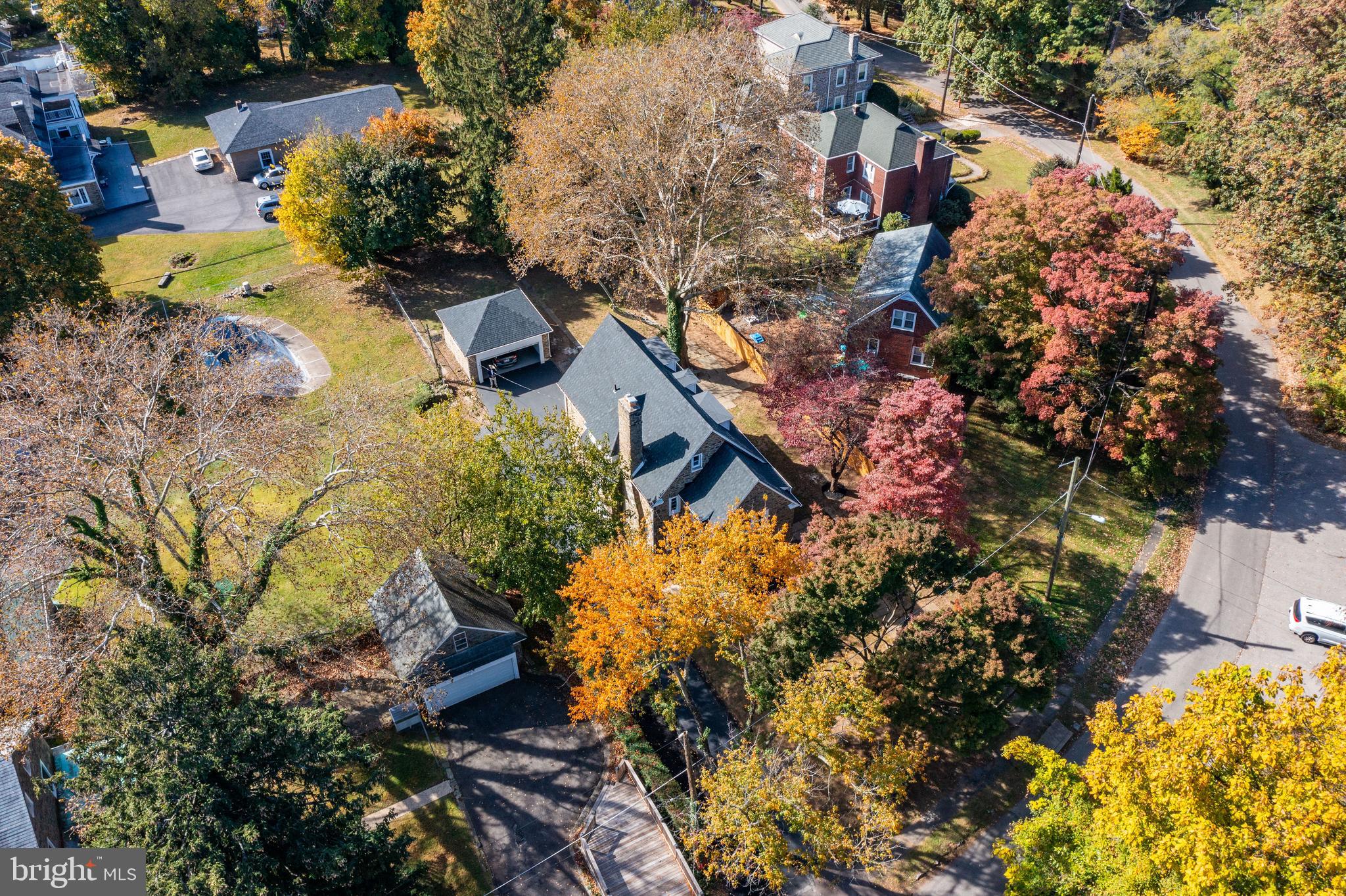 6010 Avonhoe Road Philadelphia, PA 19138 - Photo 7 of 59 Gallery Image 7