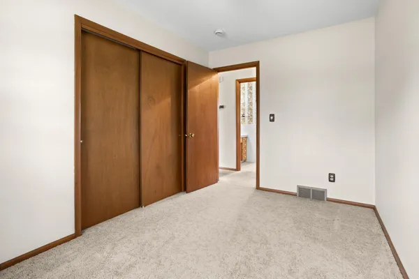 $260,000 | 2813 Elm Street North, Fargo, ND 58102