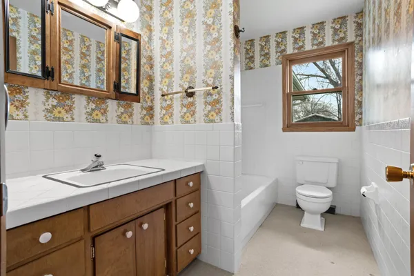 $260,000 | 2813 Elm Street North, Fargo, ND 58102