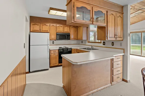 $260,000 | 2813 Elm Street North, Fargo, ND 58102