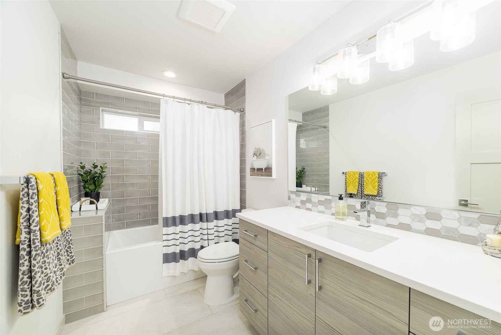 3042 Northwest 64th Street Seattle, WA 98107 - Photo 21 of 26