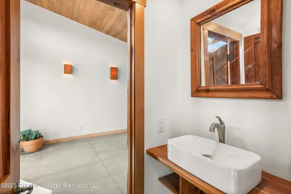 $1,345,000 | 320 Hawk Lane, Basalt, CO 81621
