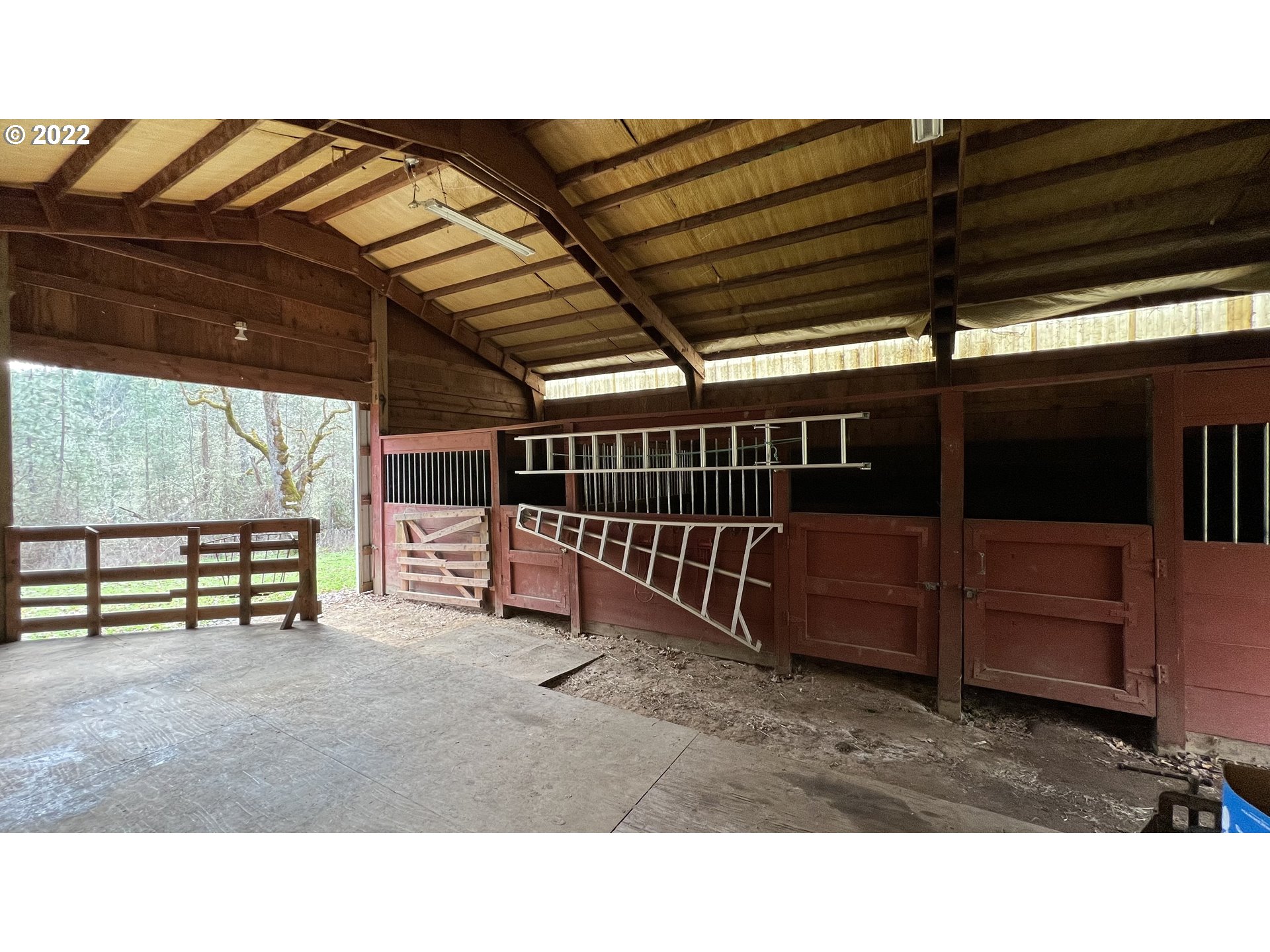 1290 Cleveland Loop Road Roseburg, OR 97471 - Photo 24 of 32 Gallery Image 24