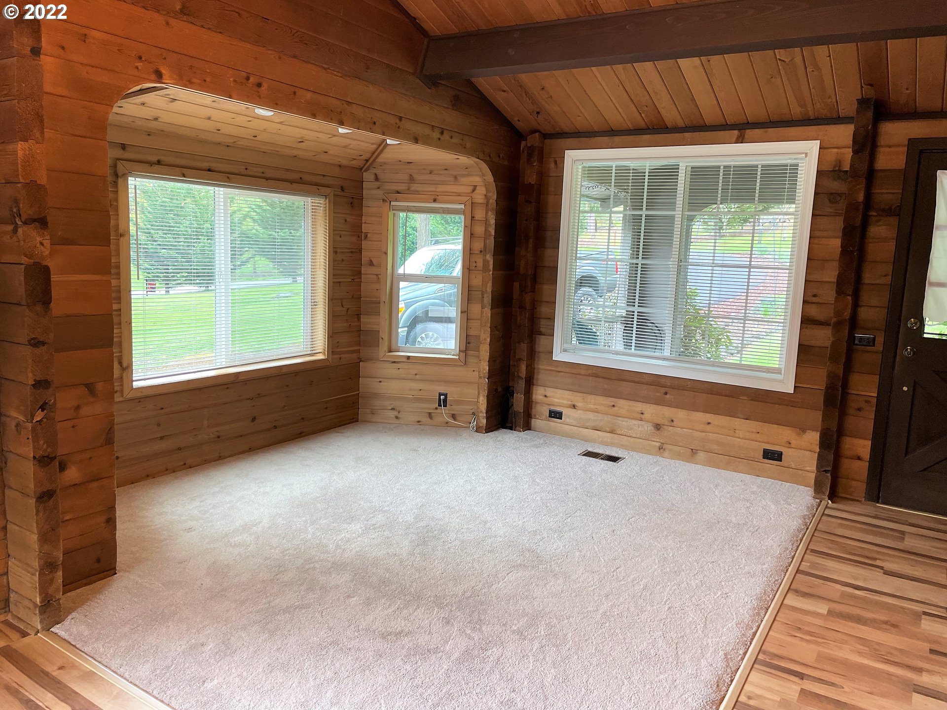 1290 Cleveland Loop Road Roseburg, OR 97471 - Photo 9 of 32 Gallery Image 9