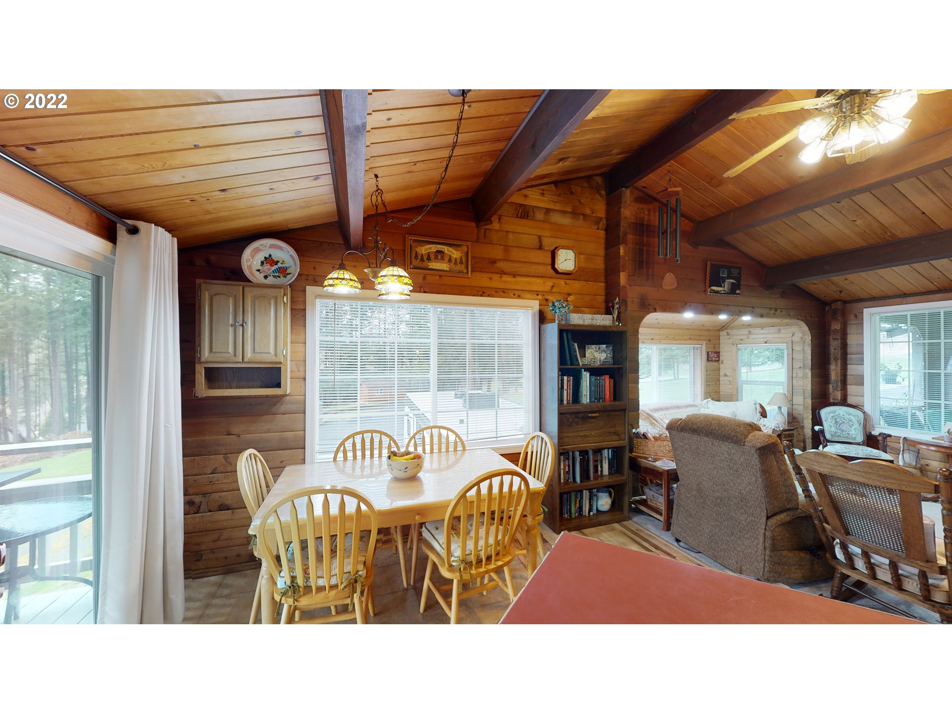 1290 Cleveland Loop Road Roseburg, OR 97471 - Photo 10 of 32 Gallery Image 10