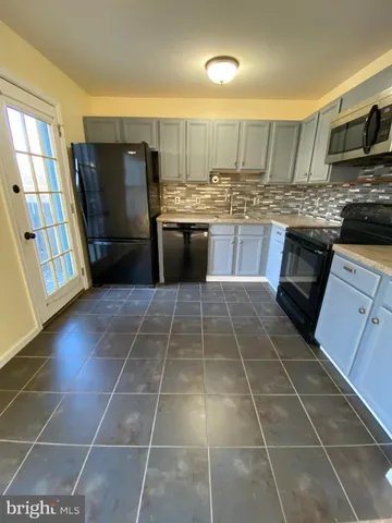 $282,000 | 1206 Arbor Court, Quakertown, PA 18951