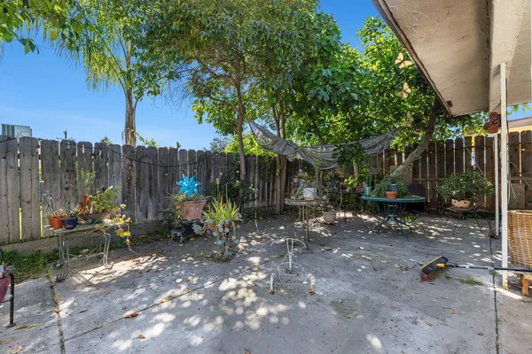 $575,000 | 2045 West Simpson Avenue, Fresno, CA 93705