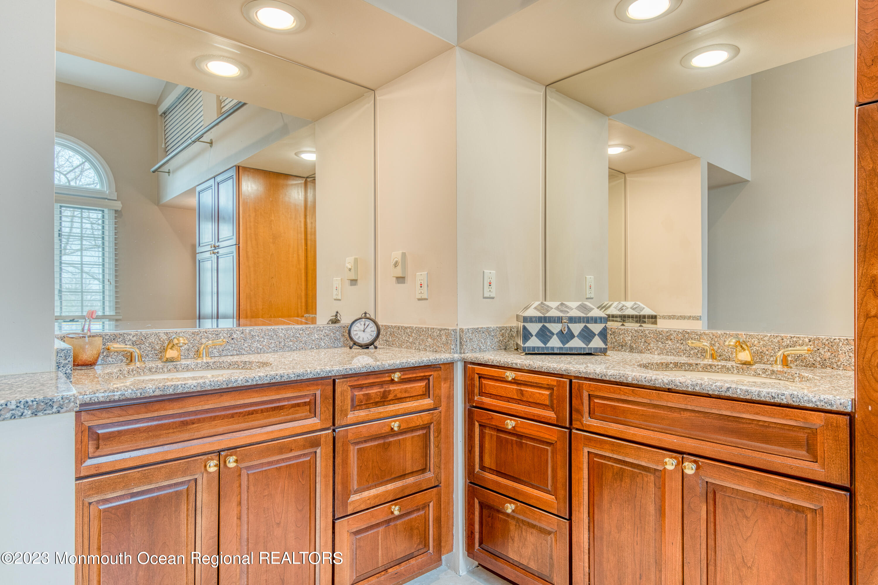 53 Rivergate Way Long Branch, NJ 07740 - Photo 17 of 35 Master Bath 2