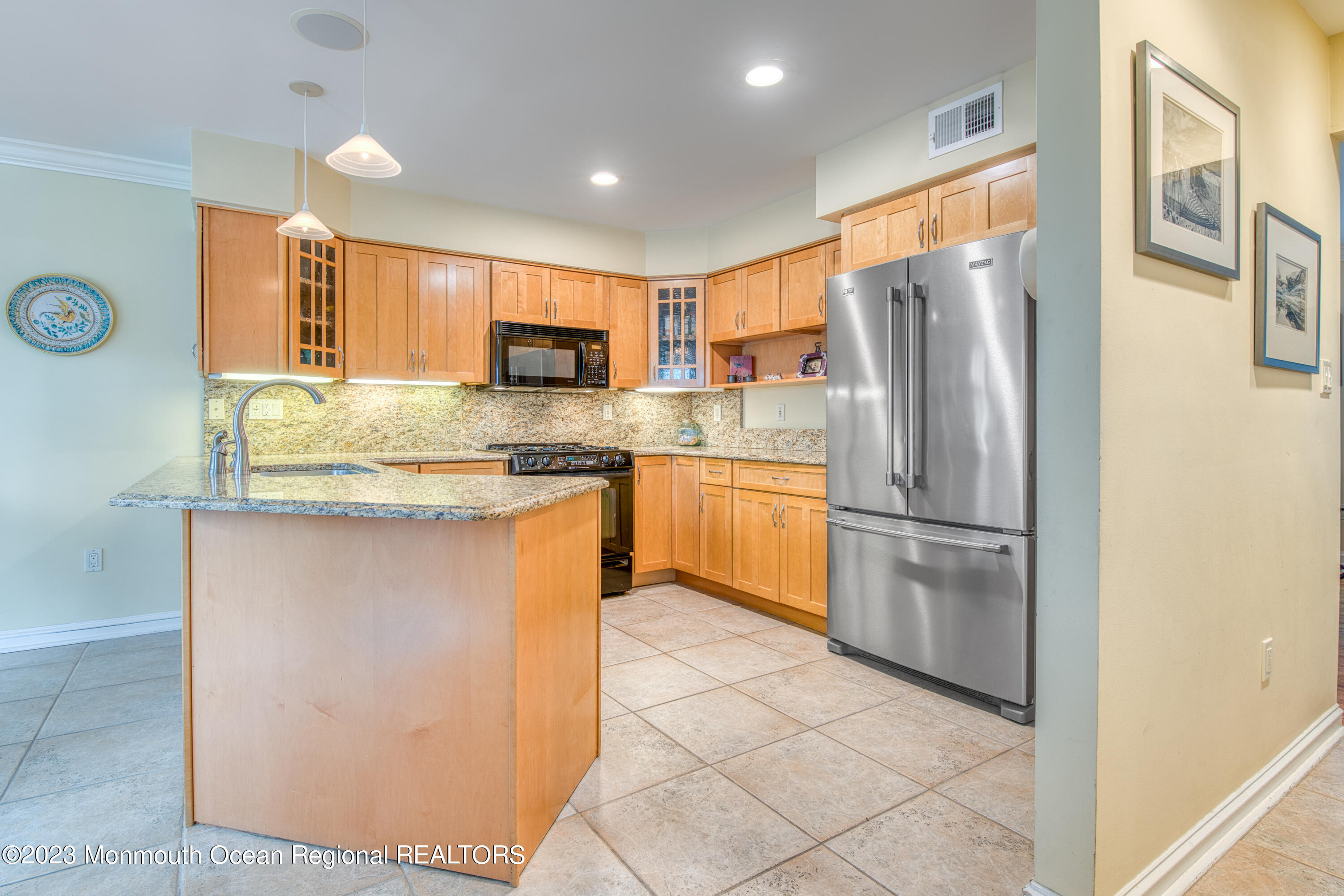 53 Rivergate Way Long Branch, NJ 07740 - Photo 8 of 35 Kitchen