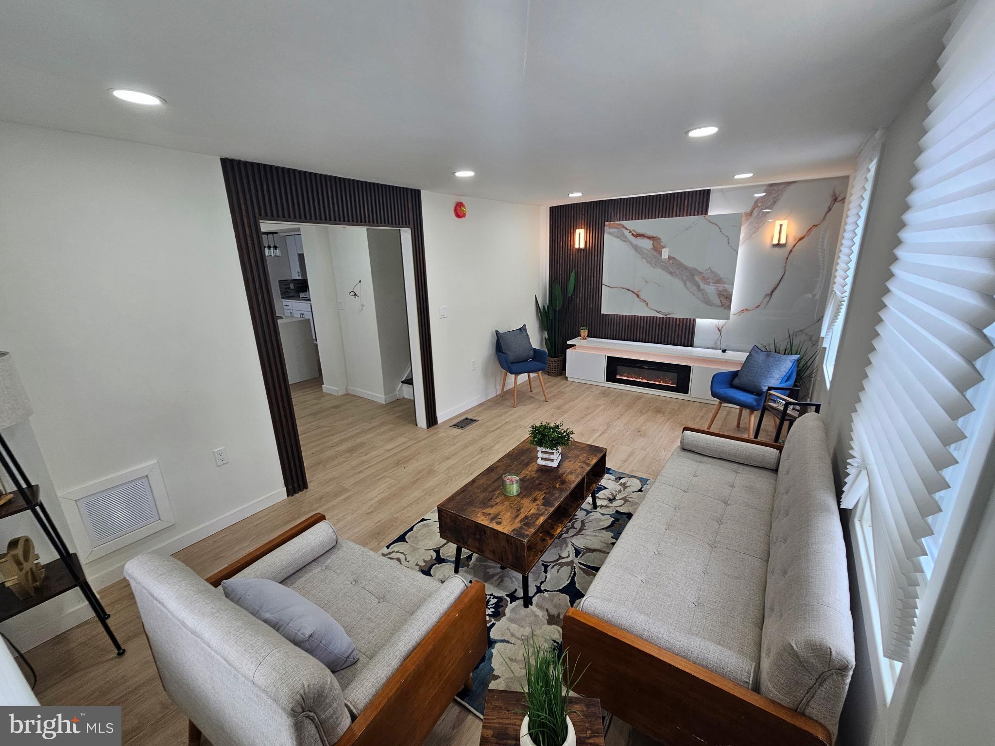 1404 Roanoke Road Camden, NJ 08104 - Photo 7 of 28