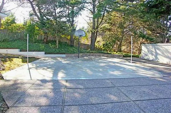 $6,500,000 | 20 Silk Tree Place, Hillsborough, CA 94010