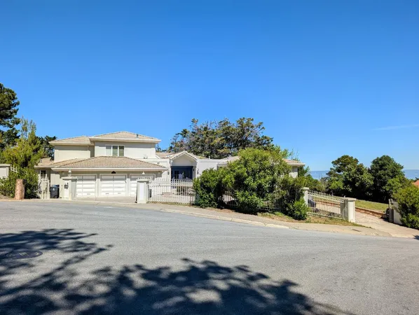 $6,500,000 | 20 Silk Tree Place, Hillsborough, CA 94010