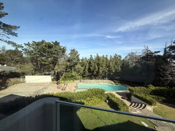 $6,500,000 | 20 Silk Tree Place, Hillsborough, CA 94010