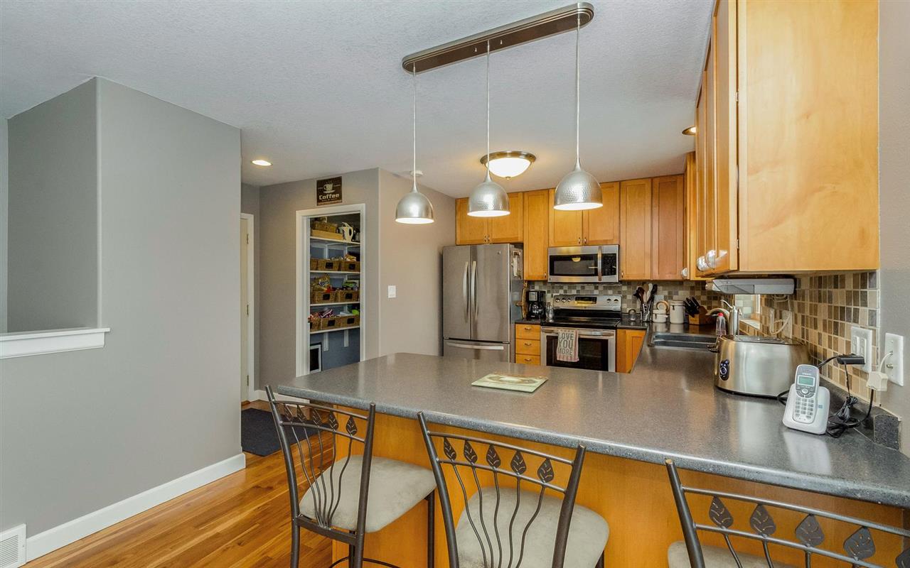1433 Willow Brook Lane Riverside, IA 52327 - Photo 8 of 20 Gallery Image 8