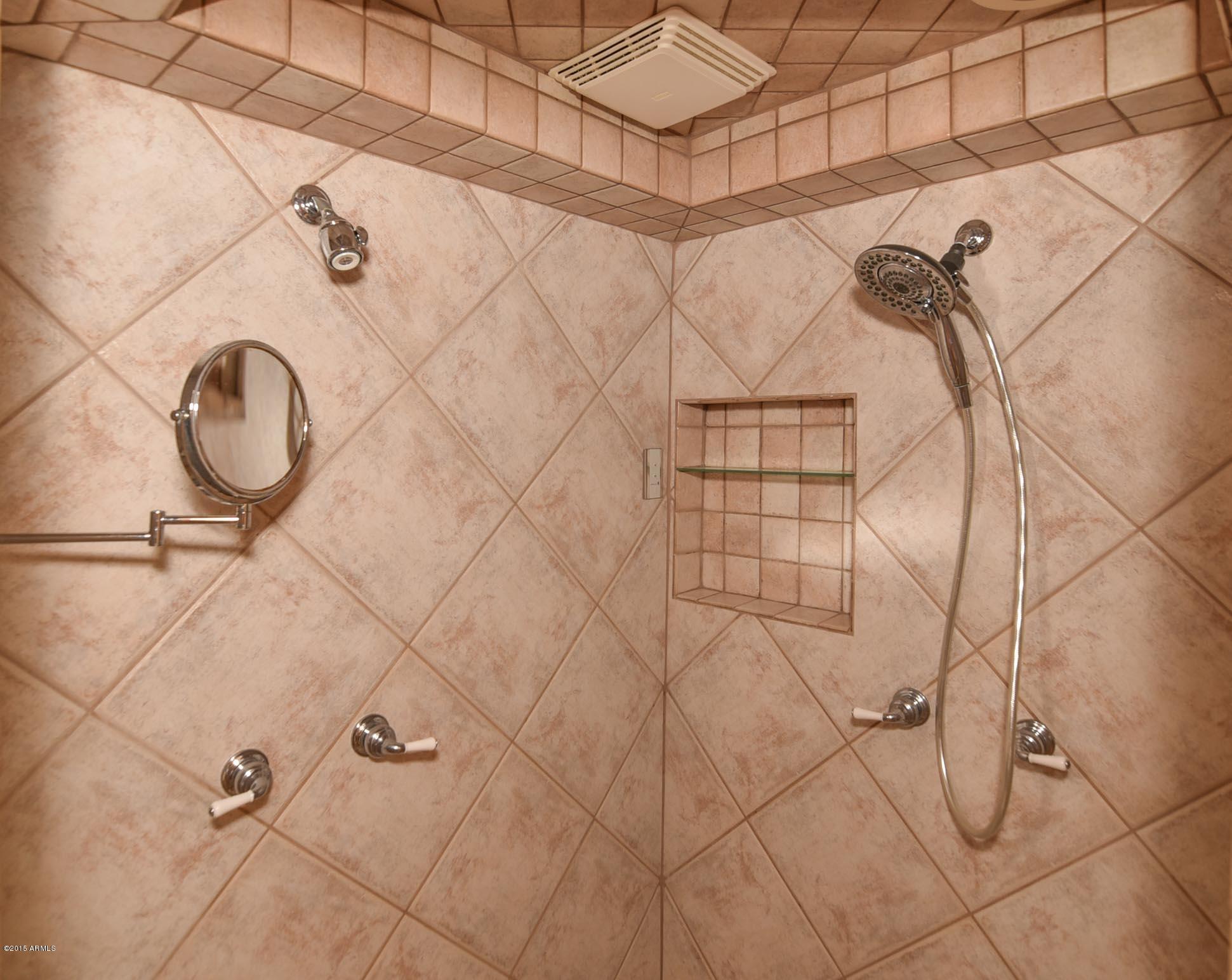 649 East Silver Creek Road Gilbert, AZ 85296 - Photo 33 of 47 STL_0162.jpg
