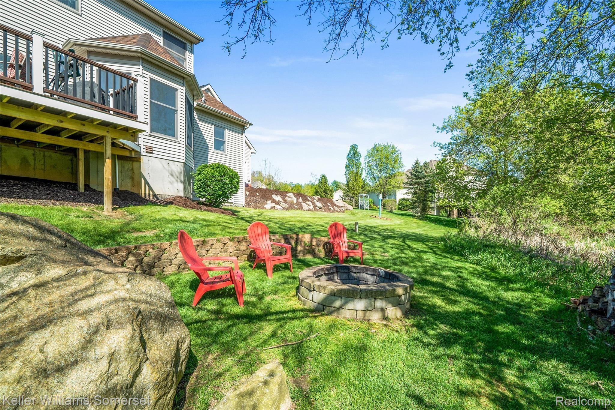 227 Locust Point Howell, MI 48843 - Photo 43 of 45 227-Locust-Point-44.jpg